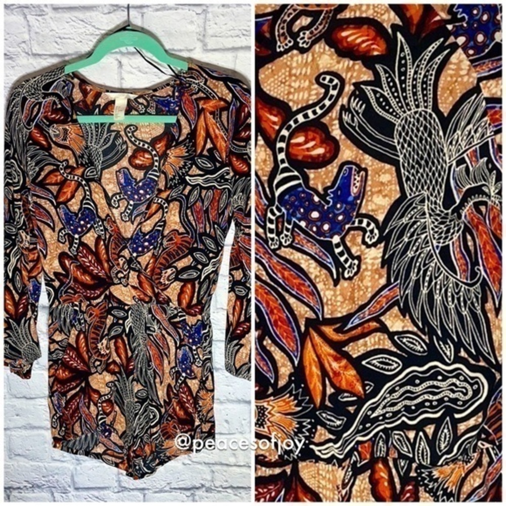 H&M Faux Wrap Tribal Aztec Animal Print Long Sleeve Short 1 Pc Pull On Romper